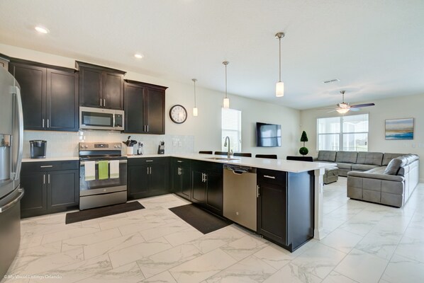 Casa, varias camas | Cocina privada