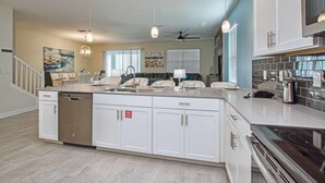 Private kitchen - Champions Gate 4917 (Davenport)