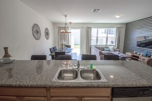 House, 4 Bedrooms | Private kitchen | Fridge, dishwasher, cookware/dishes/utensils, freezer