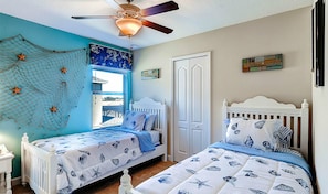 House, 6 Bedrooms | 6 bedrooms - Providence 2365 (Davenport)