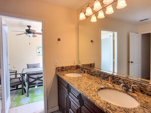 House, 5 Bedrooms | Bathroom sink - Town Center Reserve 252 (Davenport)
