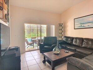 House, 5 Bedrooms | Living area | TV