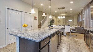 House, 5 Bedrooms | 5 bedrooms, iron/ironing board, WiFi (free) - Windsor at Westside 3726 (Kissimmee)