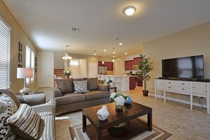 House, 6 Bedrooms | Living area - The Dales at West Haven 4710 (Davenport)