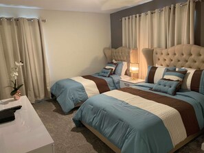 Townhome, 5 Bedrooms | 5 bedrooms