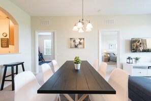Apartment, 3 Bedrooms | In-room dining - Vista Cay 4102-306 (Orlando)