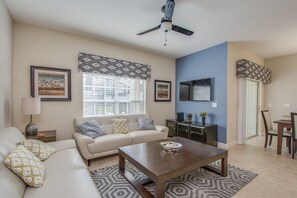 Townhome, 4 Bedrooms | Living area