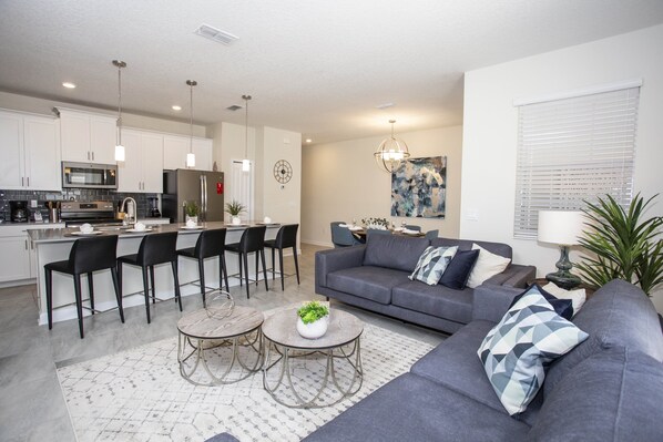 Townhome, 4 Bedrooms | Living area