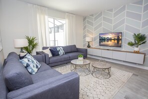 Townhome, 4 Bedrooms | Living area