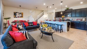 Townhome, 5 Bedrooms | Living area - Solterra 4655 (Davenport)