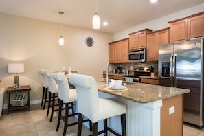 Casa geminada, 4 quartos | Cozinha privada