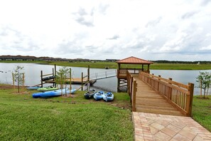 House, 6 Bedrooms | Front of property