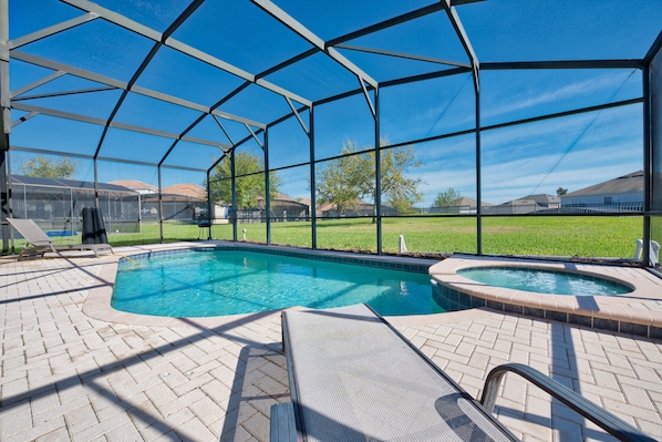 House, 5 Bedrooms | Outdoor pool