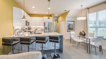 Nhà liên kế, 3 phòng ngủ | Bếp riêng