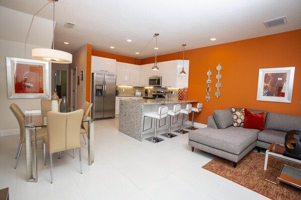 Townhome, 3 Bedrooms | Living area