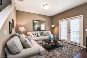 Townhome, 4 Bedrooms