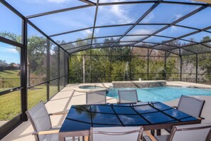 House, 6 Bedrooms | Indoor pool