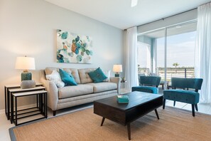 Apartment, 3 Bedrooms | Living area