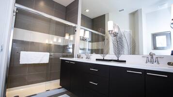 Townhome, 3 Bedrooms | Bathroom