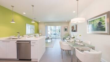 Nhà liên kế, 3 phòng ngủ | Khu vực ăn uống tại phòng