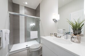 Townhome, 3 Bedrooms | Bathroom