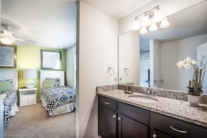 Room - Windsor at Westside 2145 (Kissimmee)
