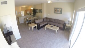 Townhome, 3 Bedrooms | Living area