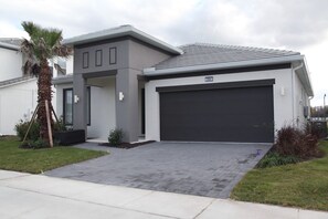 Talo, 4 makuuhuonetta | Majoituspaikan julkisivu