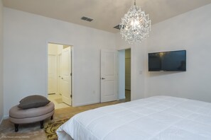 House, Multiple Beds