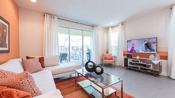 Townhome, 3 Bedrooms | Living area