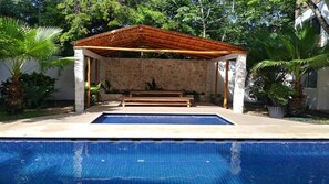 Piscina all'aperto