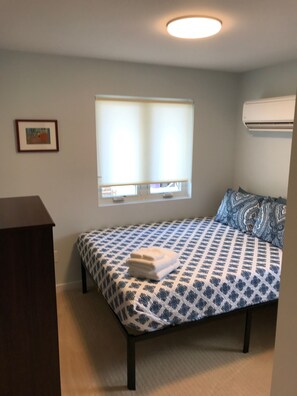 1 chambre, fer et planche Ă repasser, Wi-Fi, draps fournis