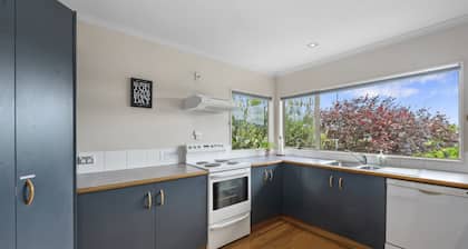 Lakewood Haven - Taupo Ferienhaus