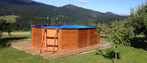 Baignoire à remous extérieure