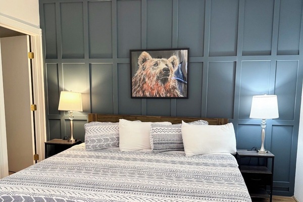 Standard Room, 1 King Bed | Free WiFi