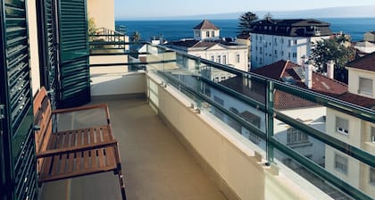 Romantic Sunset, Excellent Central Sunny Ap. Ocean / Beaches View, 3 bedroom / 3 WC
