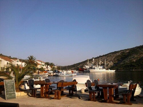 New and completely renovated apartment (5+1)