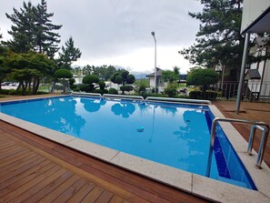 屋外プール