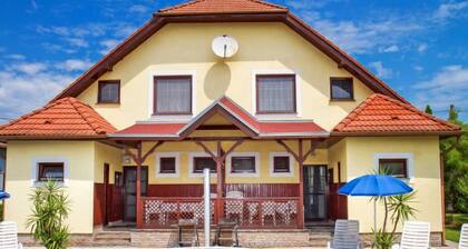 Yellow 2 by Interhome