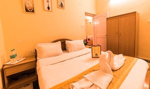 Iron/ironing board, rollaway beds, free WiFi, bed sheets