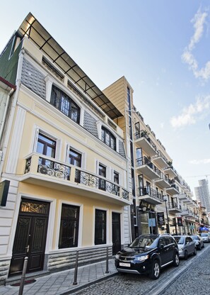 Exterior - Mireosi (Batumi)