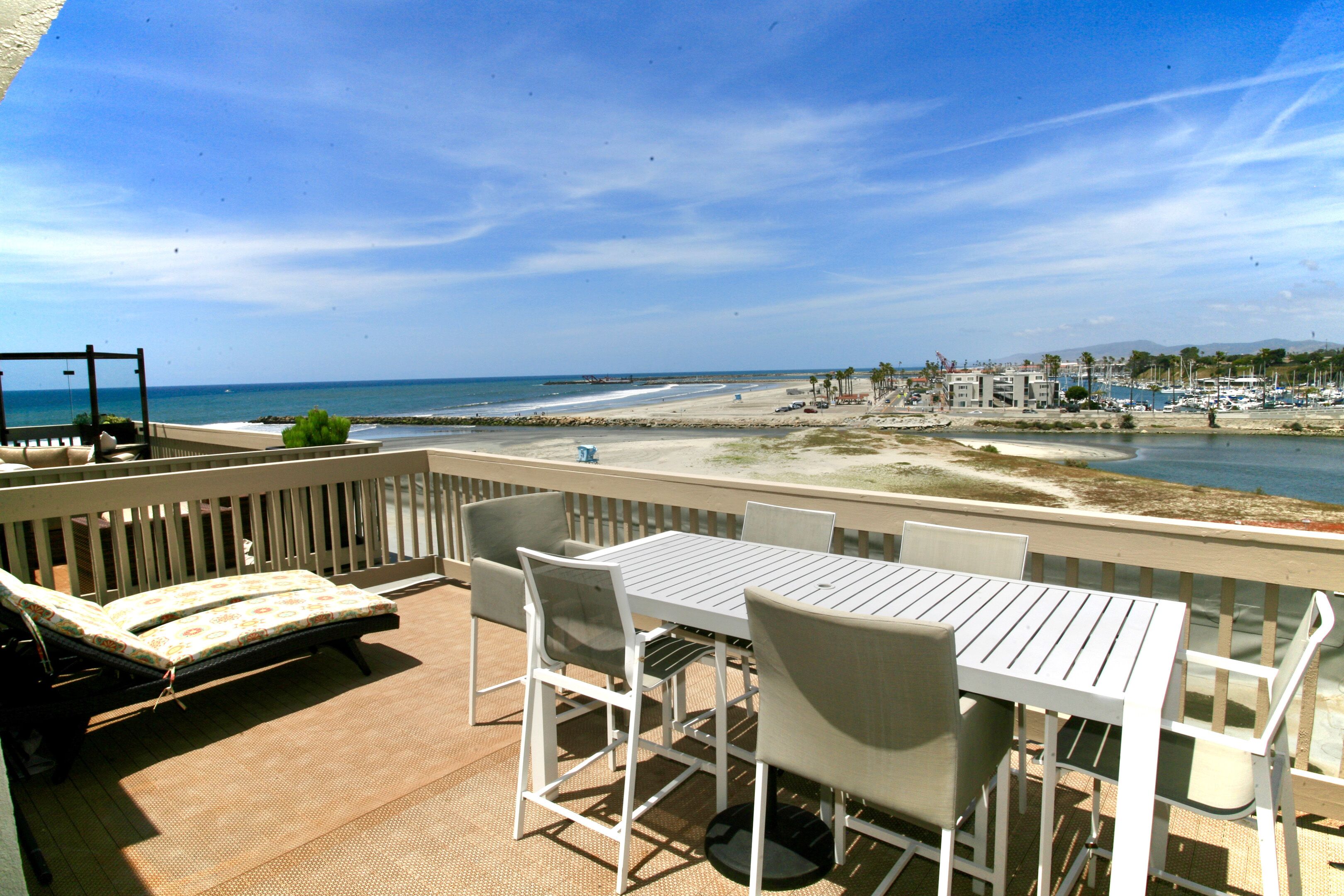 2 Story Condo- Panoramic Ocean Views- F311 North Coast Village