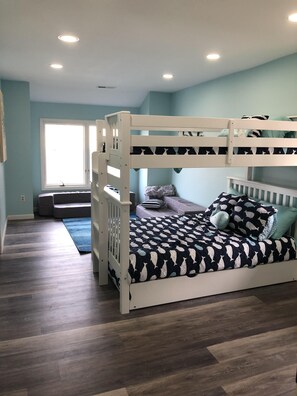 3 bedrooms, travel cot, free WiFi - Bethany Beach Getaway (Bethany Beach)