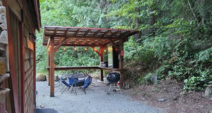 Authentic Tatoosh tipi