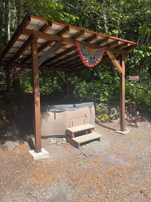 مغطس سبا خارجي