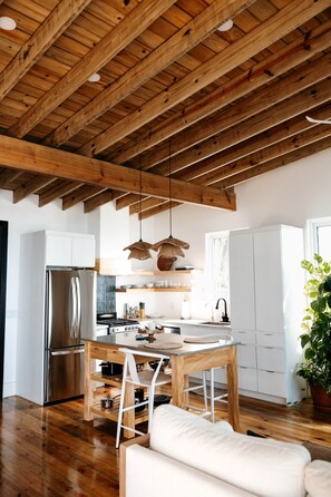 Fridge, microwave, coffee/tea maker, cookware/dishes/utensils - Añoranza 3 BDRM: 2 Bedroom Villa + Casita 2 (Punta Blanca)