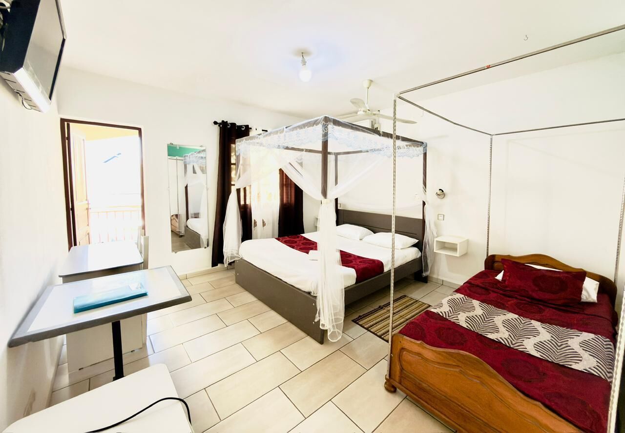 Chambre Triple Standard | Wi-Fi gratuit, draps fournis