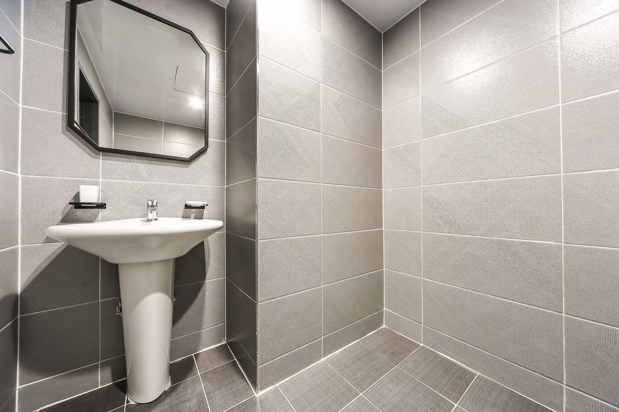 standard room | bathroom | shower, designer toiletries, hair dryer, towels