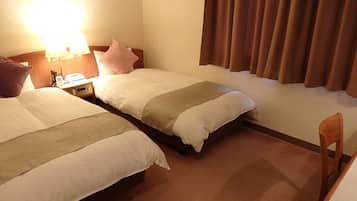 Twin Room, Smoking | Desk, laptop workspace, blackout drapes, free WiFi