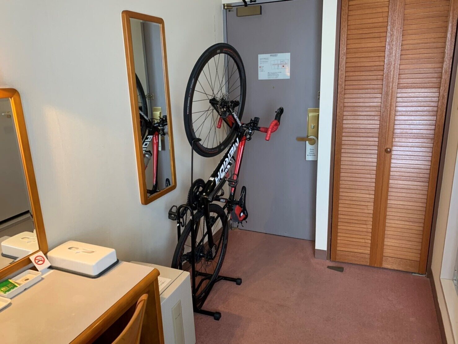 1 bedroom, desk, laptop workspace, blackout curtains